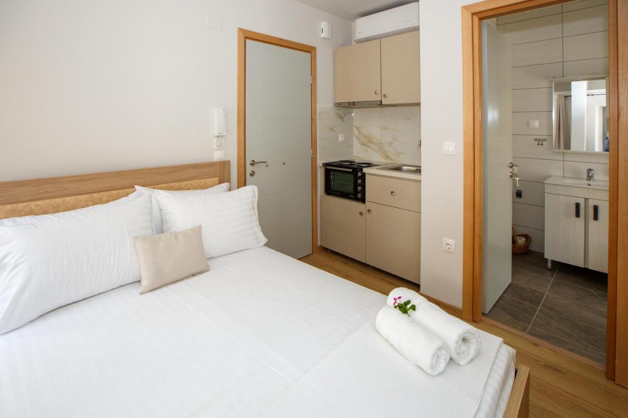 יואנינה Οniro Comfort Living מראה חיצוני תמונה
